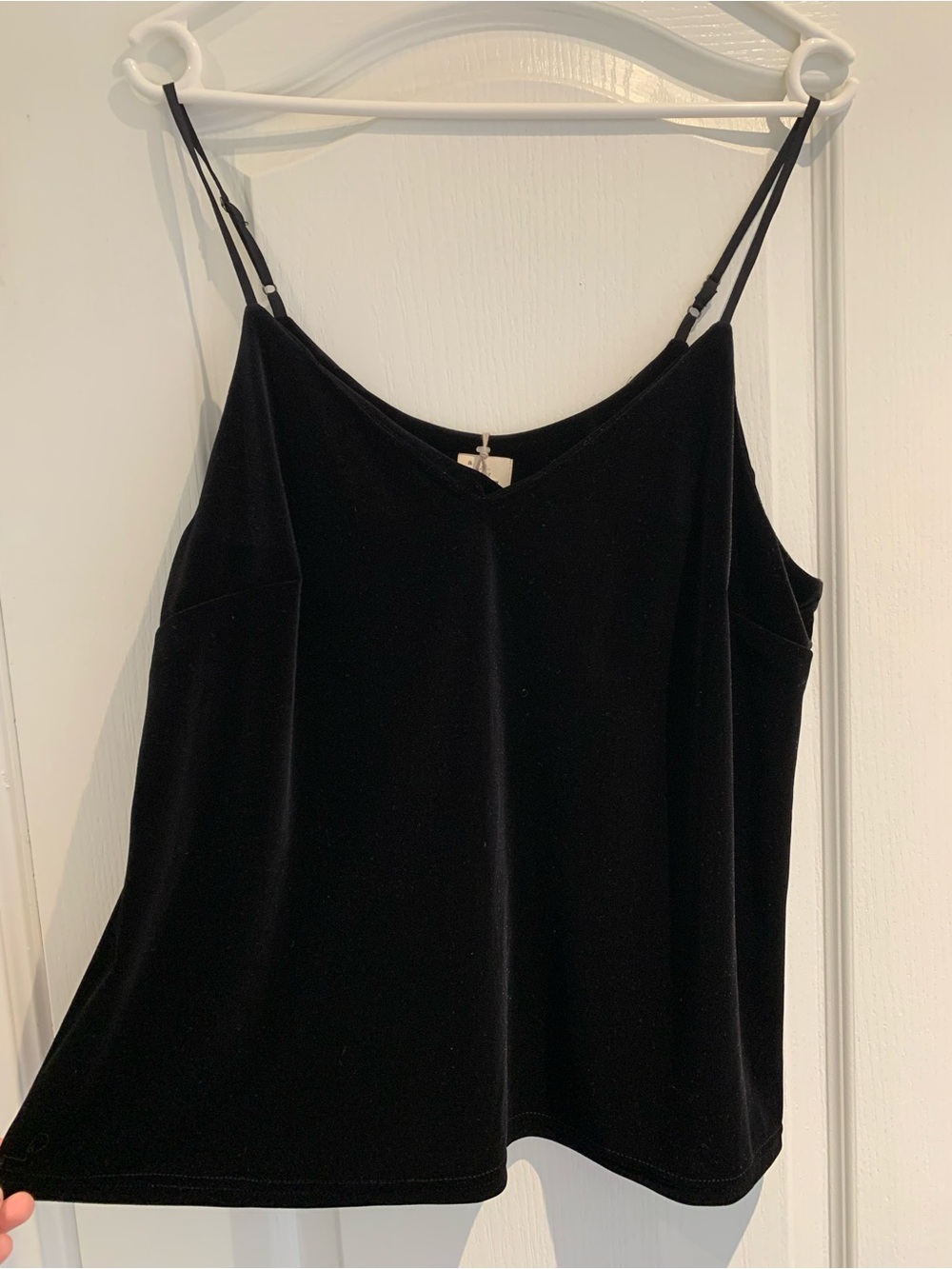 a new day Black (Velvet Feel) V-Neck Spaghetti Strap Cami Top